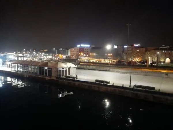 SON DAKİKA: Eminönü’nde feci son! Denizde boğularak hayatını kaybetti-1
