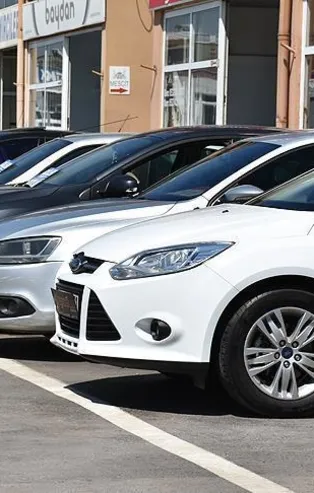 İkinci el otomobil piyasasında fırsatçılardan yeni oyun: Sıfır araçları toplayıp fahiş fiyata satıyorlar