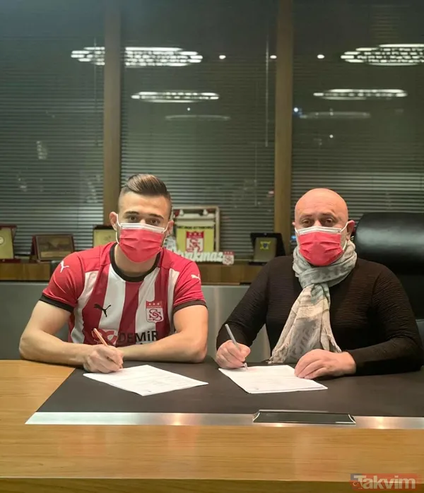 İmzalar atıldı, transferler resmen açıklandı! İşte Süper Lig'de biten transferler: Galatasaray, Fenerbahçe, Beşiktaş... - 40