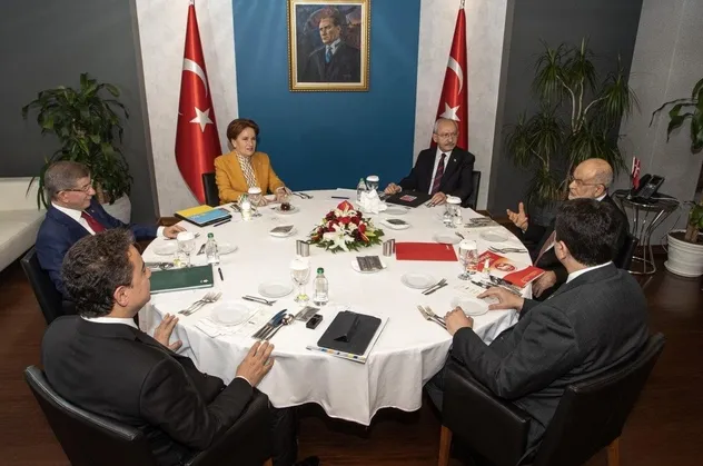 Kılıçdaroğlu'nun HDP'yi kazanmak için Demirtaş'a yolladığı elçiler İmamoğlu lehine mi kulis yaptı?