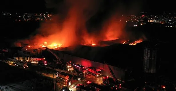 Bursa İnegöl’deki fabrika yangını kontrol altına alındı!