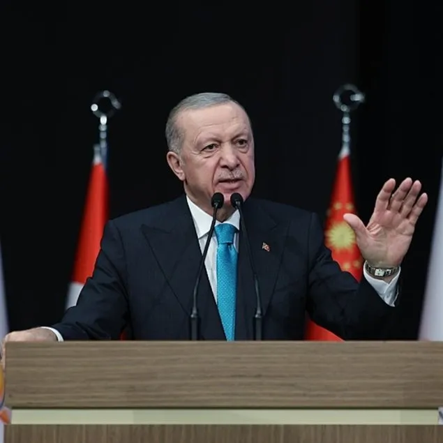 CHP’de düşeni yemek gelenek