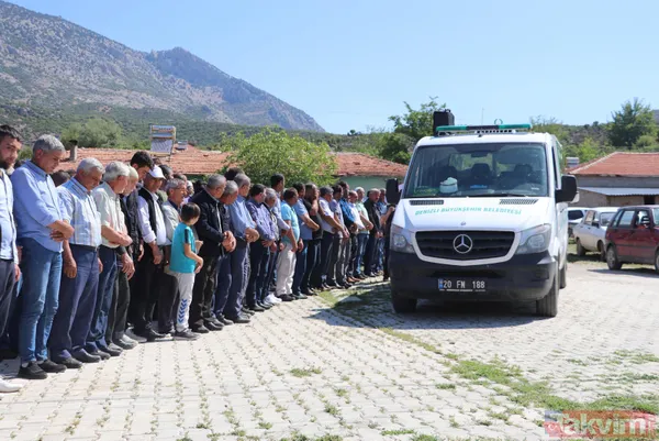Otomobilin TIR'a çarptığı kazada! Bir aile yok oldu: Feci anlar kamerada - 7