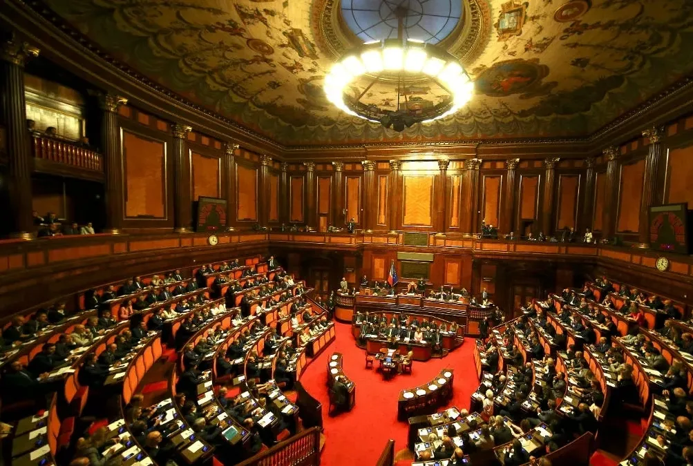 İtalyan iktidarın tasarısı geçti