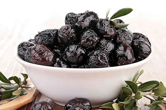 Kolesterole zeytin yeter