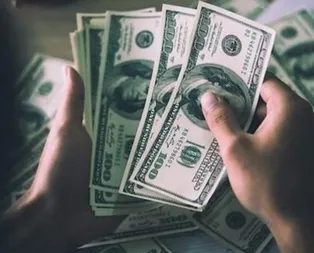 Spekülatif ataklarla bir yıl önce 7 TL’yi aşan dolar felaket tellallarını hüsrana uğrattı!