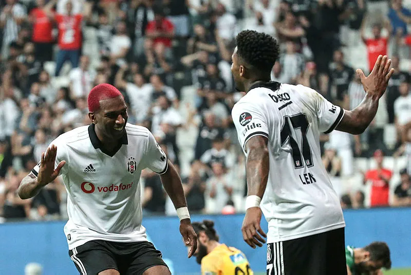 Ryan Babel Beşiktaş'ın tarihine geçti! - 4