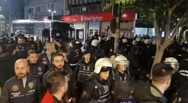 TİP’li Barış Atay ve Ahmet Şık’tan Kadıköy’de provokasyon! Polis ekipleri müdahale etti-4