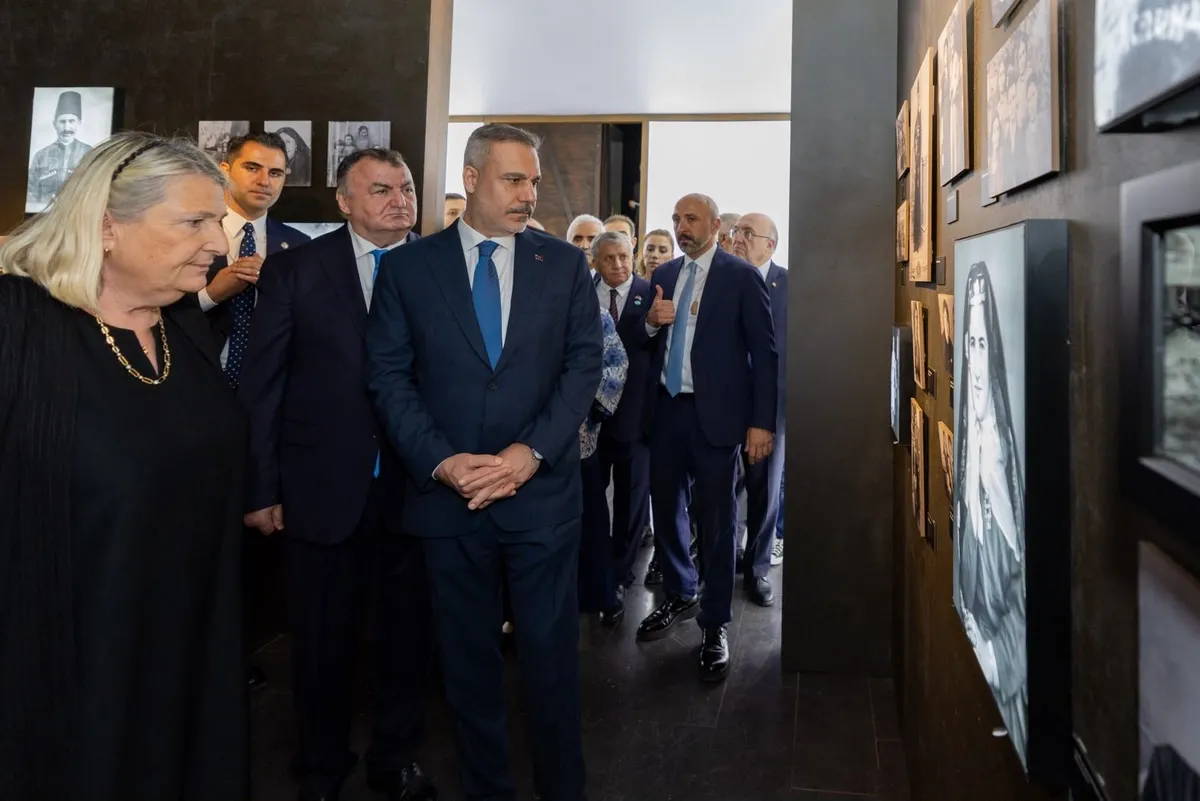 1781375727729.jpeg Bakan Fidan'dan AKM'de açılış: "Kayıp Sürgünün İzinde" sergisi başladı-3