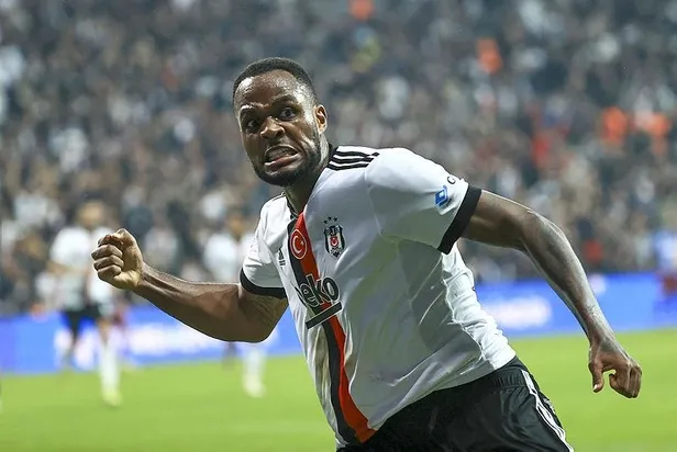 besiktasta-cyle-larin-krizi-devam-ediyor-takvim-perde-arkasini-aralayarak-onemli-detaylara-ulasti-1637353567313.jpeg Beşiktaş'ta Cyle Larin krizi devam ediyor! TAKVİM perde arkasını aralayarak önemli detaylara ulaştı-2