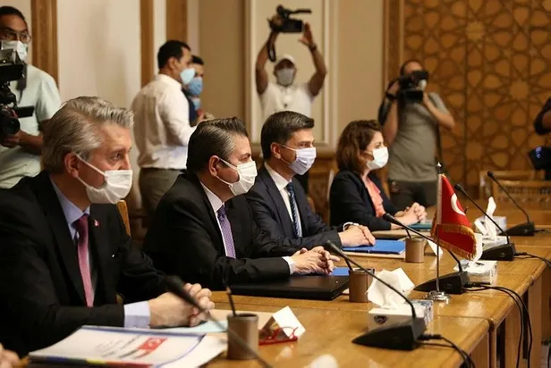 son-dakika-disisleri-bakanligi-misir-ile-8-yil-sonra-gerceklestirilen-temasta-neler-konusuldugunu-acikladi-1620315279162.jpeg