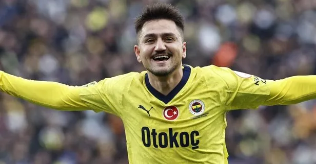 Cengiz Ünder takımda kaldı