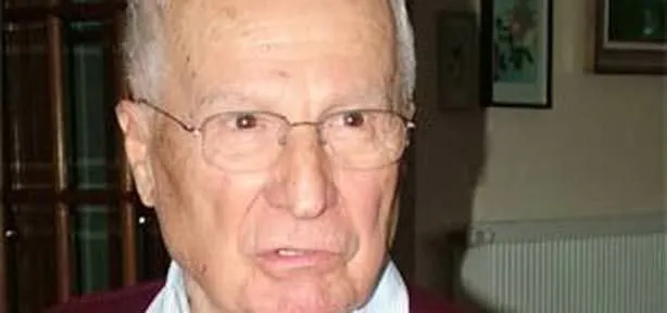 Kenan Evren gitti ’demokrasi’ geldi