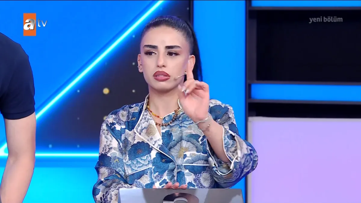 1784753739028.png 25 TL’lik kutuyu 1 milyon 10 bin TL’ye sattı! Ali Can Aydın, Var Mısın Yok Musun’dan milyoner ayrıldı-9