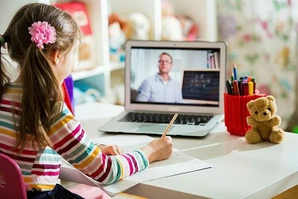 SON DAKİKA: Milli Eğitim Bakanı Ziya Selçuk'tan flaş uzaktan eğitim açıklaması: Kalıcı olacak-6