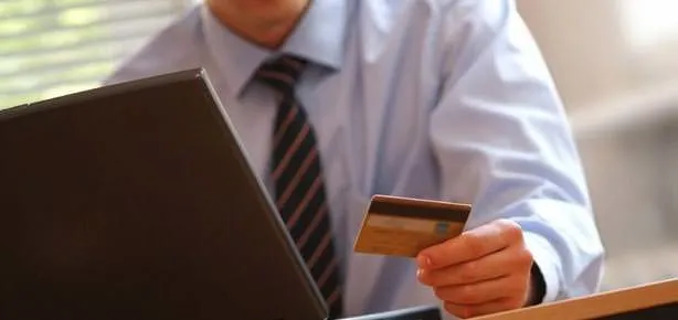 Kredi kartı faizi düştü