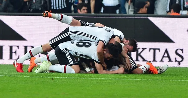 Rıdvan Dilmen Beşiktaş-Yeni Malatyaspor maçını değerlendirdi-11