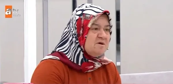 esra-erol-neye-ugradigini-sasirdi-esimden-siddet-goruyorum-diyen-meralin-kararini-duyan-inanamadi-sosyal-medyada-yorum-yagdi-1639588765270.jpg Esra Erol neye uğradığını şaşırdı! ‘Eşimden şiddet görüyorum’ diyen Meral’in kararını duyan inanamadı sosyal medyada yorum yağdı-9