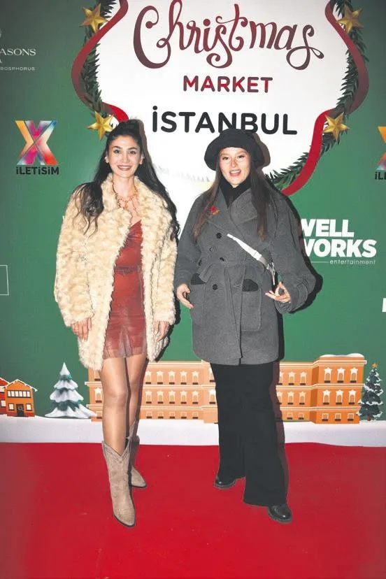 burak-torer-eski-sevgilisi-gulben-ergeni-sahnenin-en-onunden-izledi-saklambac-haberleri-1671311361993.jpeg Burak Törer eski sevgilisi Gülben Ergen’i sahnenin en önünden izledi | Saklambaç haberleri-8