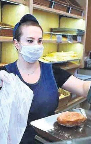 Nakit ödemeler yapıldı: Esnafa 17 milyar lira