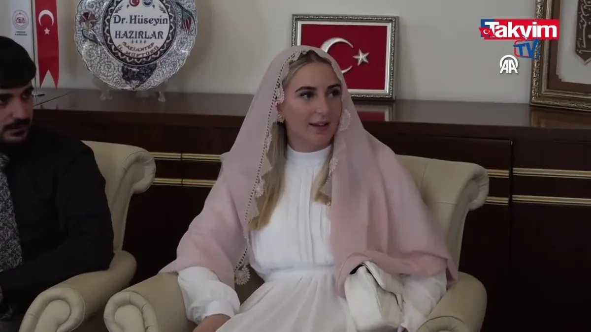 İngiliz Emily nişanlısı sayesinde Müslüman olarak Emine ismini aldı