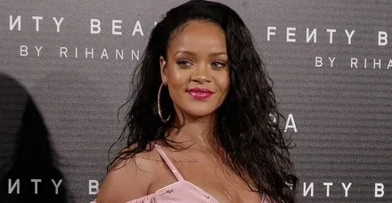 Rihanna çökertti