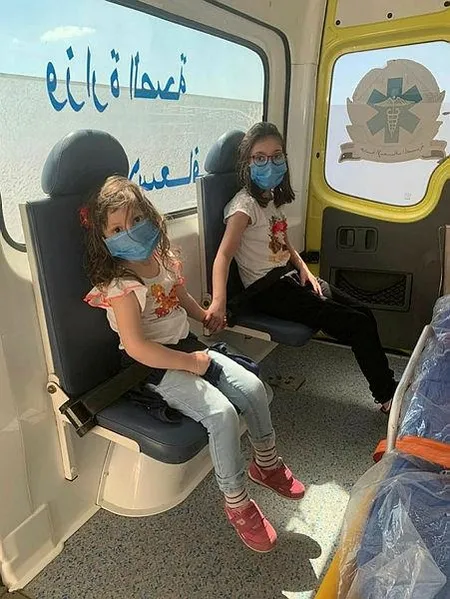 Koronavirüse yakalanan Türk vatandaşı ve ailesi ambulans uçakla Mısır’dan Türkiye’ye getirildi