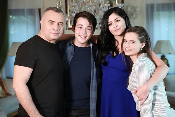 Deniz Çakır'dan yeni sergiye yeşil ışık!-6