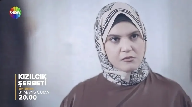kizilcik-serbetinde-1716781721465.jpeg