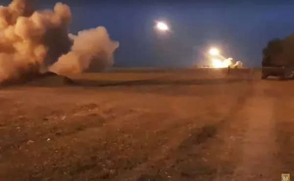 Son dakika: Ermenistan tükeniyor! Köşeye sıkışan Paşinyan çocuk askerleri cepheye sürmeye başladı!-4