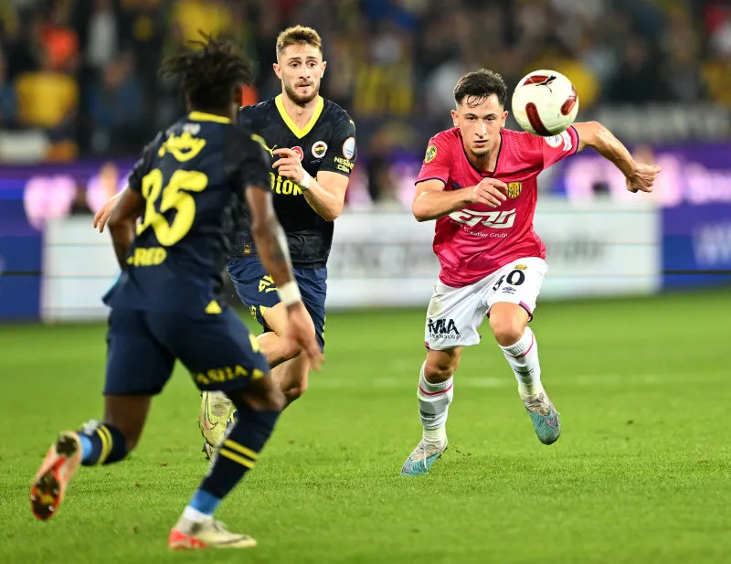 Fenerbahçe Ankaragücü'nü mağlup etti liderliği geri aldı! - 1