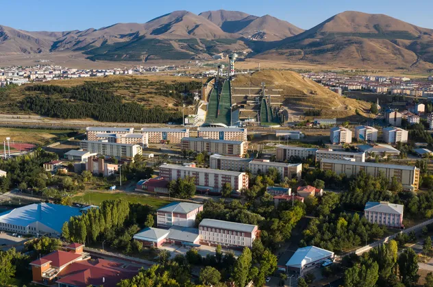 Atatürk Üniversitesi 20 akademik personel alacak