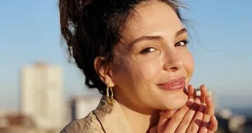 Hercai ile yıldızı parlayan Ebru Şahin sosyal medyada şov yaptı! Sere serpe uzandı gören dönüp bir daha baktı