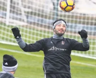 Tolgay: Transferi hiç düşünmedim