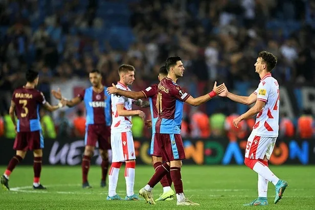 krizdeki-trabzonspor-uefa-avrupa-liginde-kizilyildizi-2-1-devirdi-1663274294158.jpeg
