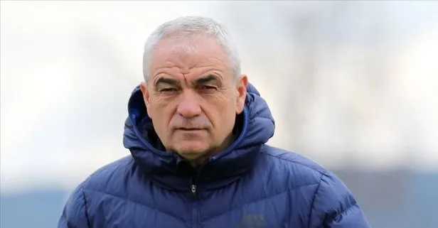 Sivasspor teknik direktörlüğüne getirilen Rıza Çalımbay: Amacımız ligde kalmak