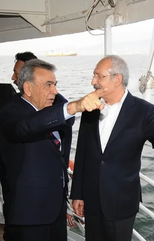 CHP'de Aziz Kocaoğlu İzmir Büyükşehir Belediye Başkanlığı adaylığını açıkladı