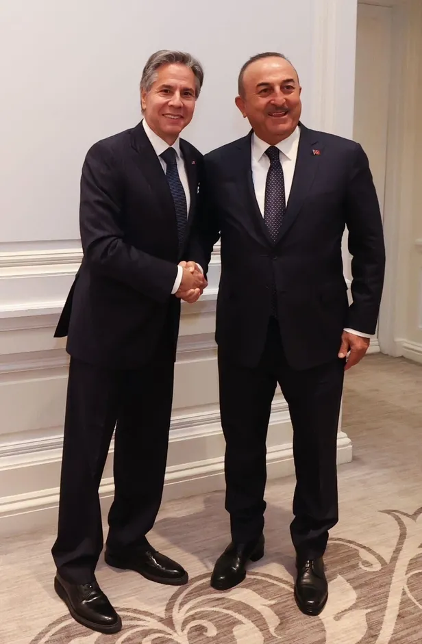 disisleri-bakani-mevlut-cavusoglu-abdli-mevkidasi-antony-blinken-ile-gorustu-1663682940211.jpeg