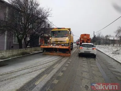 Meteoroloji’den son dakika uyarıları peş peşe geldi! İstanbul’da kar küreme araçları yolda