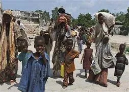 Açlar ama gülüyorlar