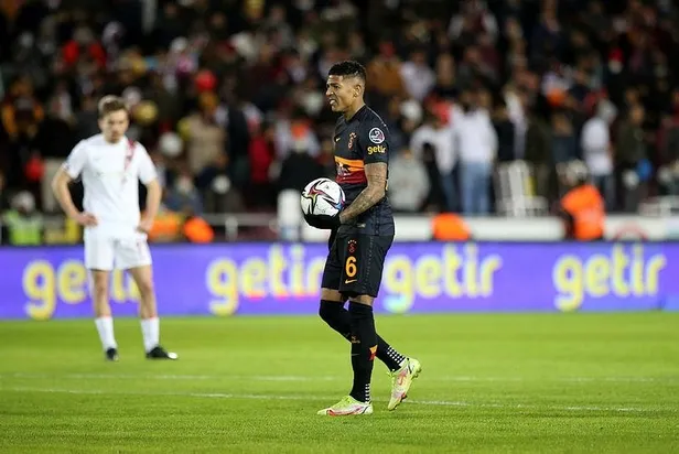 ozel-haber-galatasaray-tersten-tarih-yaziyor-penalti-atislarinda-dikkat-ceken-istatistik-1642432065698.jpeg Özel Haber... Galatasaray tersten tarih yazıyor! Penaltı atışlarında dikkat çeken istatistik-5