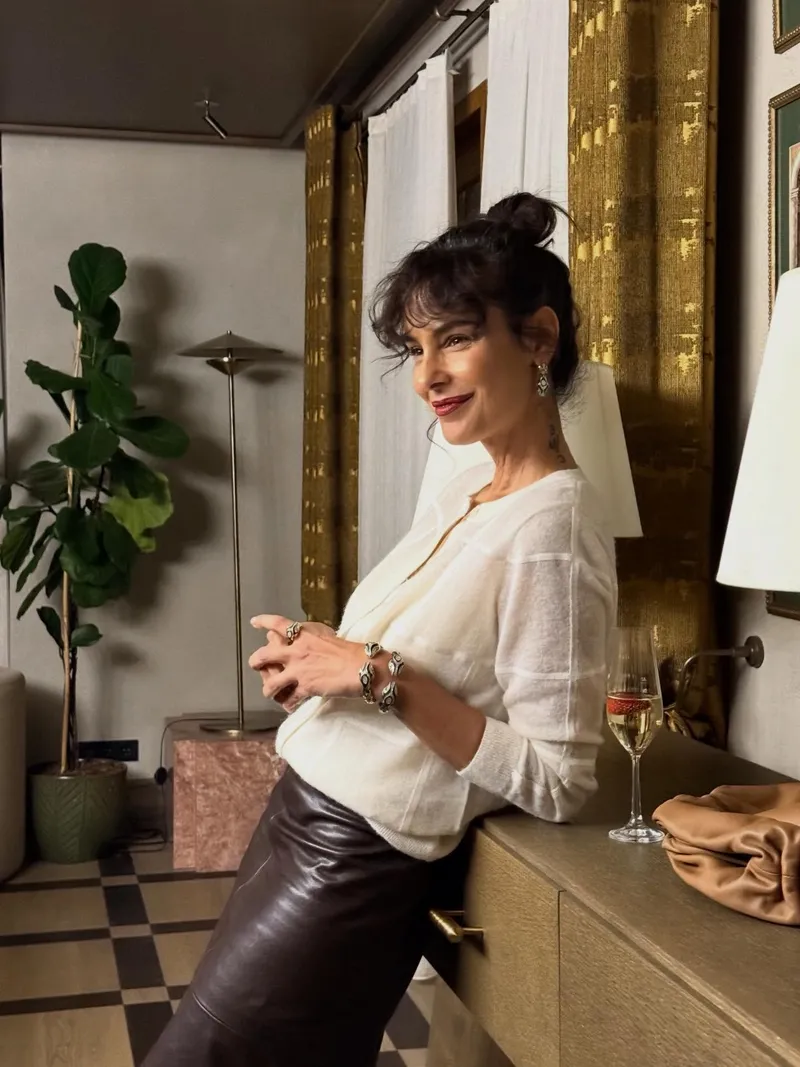 arzum-onandan-duygusal-paylasim-oglu-can-ile-nostalji-pozu-1775026476100.jpg Arzum Onan'dan duygusal paylaşım! Oğlu Can ile nostalji pozu-3