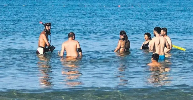 Tatilciler gitti, plajlara define avcıları geldi