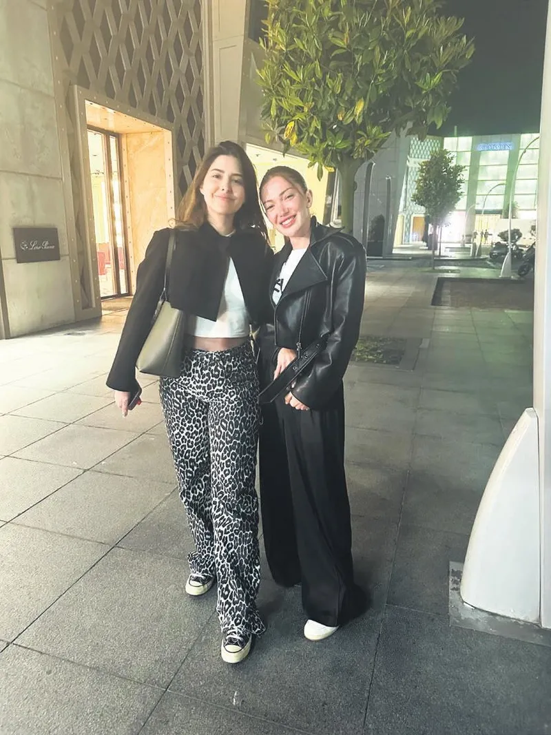 ala-tokel-ve-bertug-yildirim-yakalaninca-kacacak-yer-aradi-arkadaslari-danla-bilic-ve-dogan-alemdar-arasinda-a-1717020281051.jpeg Ala Tokel ve Bertuğ Yıldırım yakalanınca kaçacak yer aradı! Arkadaşları Danla Bilic ve Doğan Alemdar arasında aşk dedikoduları...-5