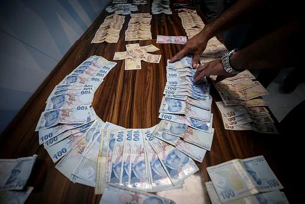 Bursa'da dilencinin üzerinden 16 bin lira çıktı-1