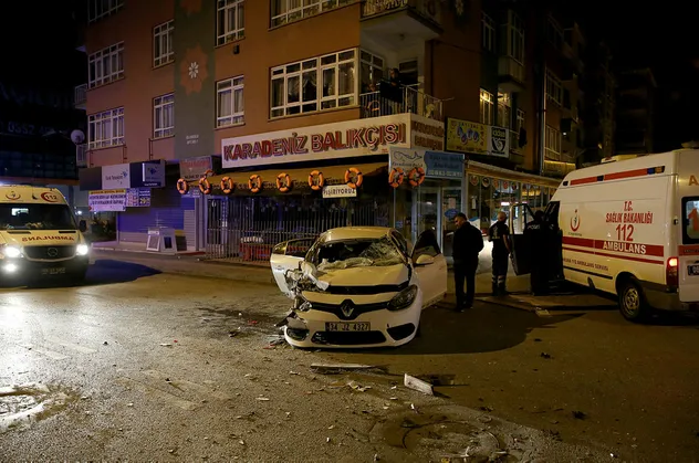 Ankara'da feci kaza! Yaralılar var