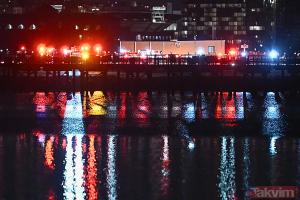 ABD'de şüpheli kaza...Askeri helikopter ile yolcu uçağı çarpıştı! Donald Trump o soruyu sordu - 4