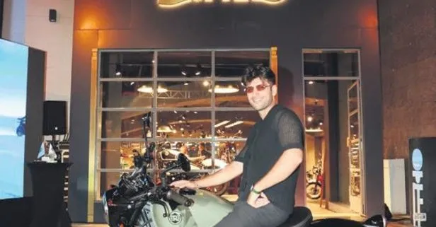 Reynmen'in yeni motosikletinin fiyatı dudak uçuklattı!