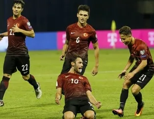 Hangi futbolcular sizin memleketinizden?