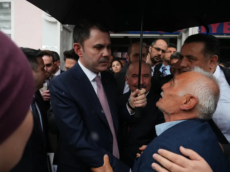 1775987664445.jpg Şehidin sözünü devlet tuttu | Acılı babadan Bakan Kurum'a ev teşekkürü | "Allah yokluğunuzu göstermesin"-2